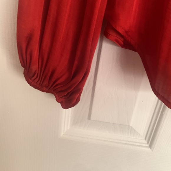 Women’s red blouse Sz XS - Picture 3 of 4